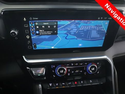 Used 2025 GMC Sierra 2500 Denali w/ Denali Reserve Package AWD/4WD image 5