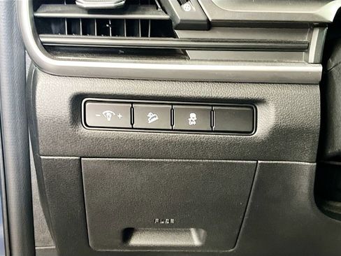 Used 2024 Kia Telluride S w/ S Sunroof Package AWD/4WD image 10