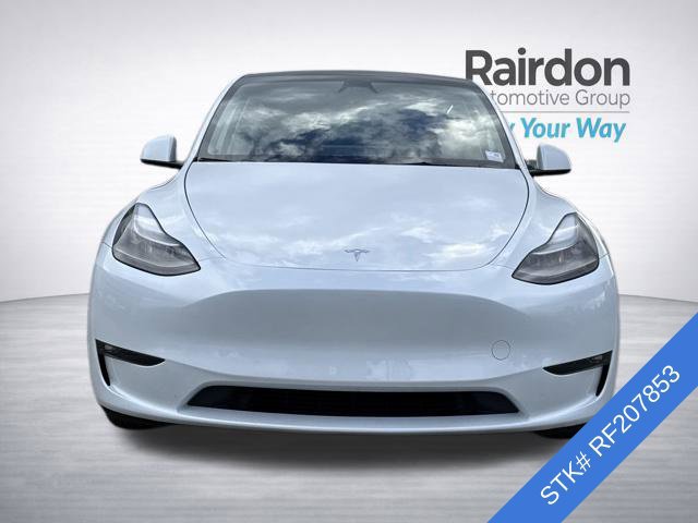 Used 2024 Tesla Model Y Long Range AWD/4WD image 2