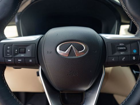 Certified 2023 INFINITI QX60 Sensory w/ Vision Package AWD/4WD image 10