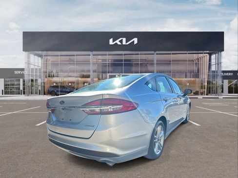 Used 2018 Ford Fusion S image 8