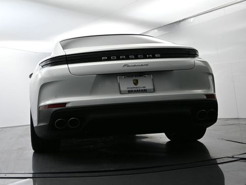 Certified 2025 Porsche Panamera image 48