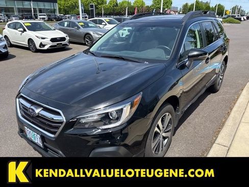 Used 2019 Subaru Outback 3.6R Limited AWD/4WD image 4
