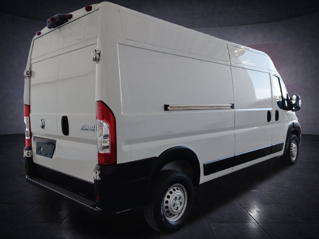 Used 2024 RAM ProMaster 2500 w/ Convenience Group FWD image 5