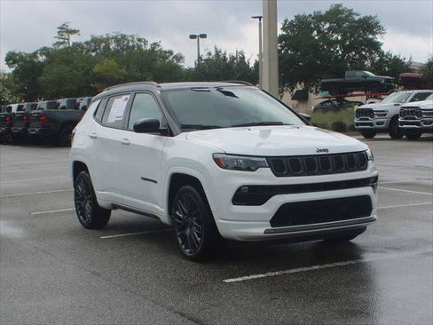 Certified 2023 Jeep Compass High Altitude AWD/4WD image 2