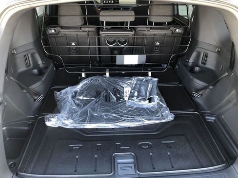 New 2026 Honda Pilot Sport image 11