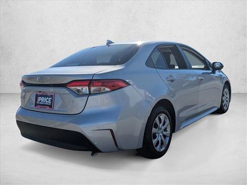 Certified 2024 Toyota Corolla LE image 5