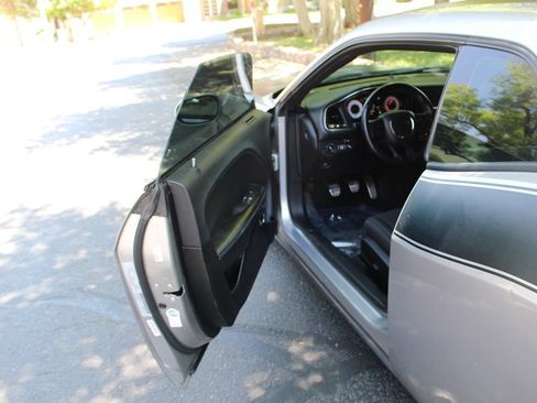 Used 2018 Dodge Challenger R/T w/ Quick Order Package 22P T/A RWD image 11