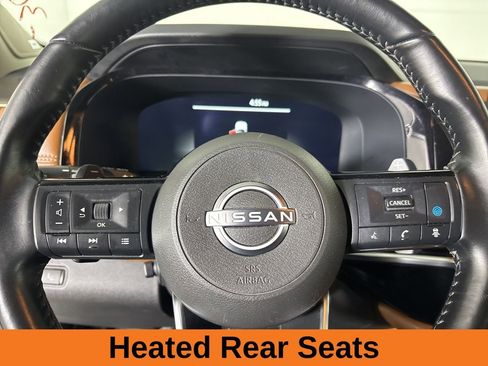 Used 2023 Nissan Pathfinder Platinum w/ Cargo Package image 15