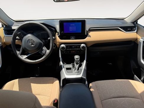 Certified 2025 Toyota RAV4 XLE w/ Convenience Package FWD image 10