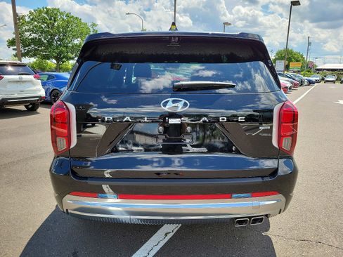 New 2024 Hyundai Palisade Calligraphy image 5