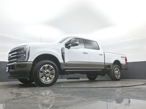 New 2026 Ford F350 King Ranch w/ FX4 Off-Road Package AWD/4WD image 34