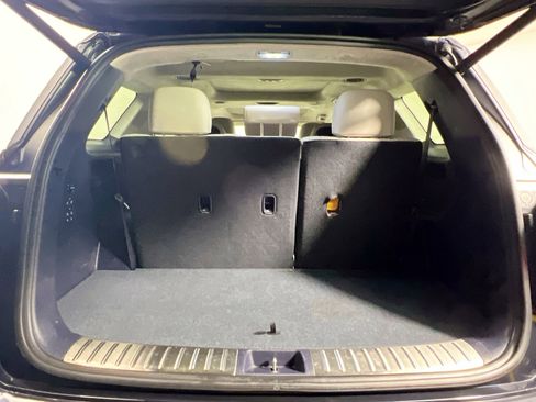 Used 2024 Hyundai Palisade Calligraphy image 34