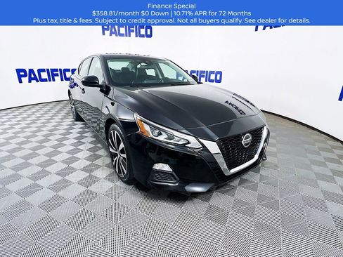 Used 2022 Nissan Altima 2.5 SR image 1