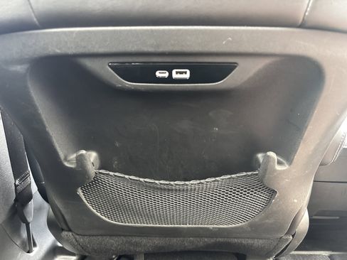 Used 2025 Chrysler Pacifica Select FWD image 23