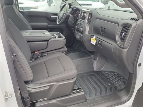 New 2026 Chevrolet Silverado 1500 W/T image 12