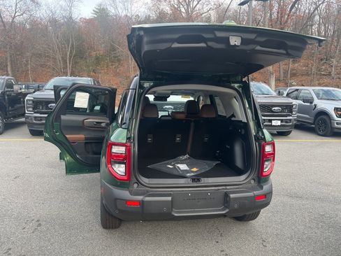 New 2025 Ford Bronco Sport Outer Banks w/ Outer Banks Tech Package+ image 8