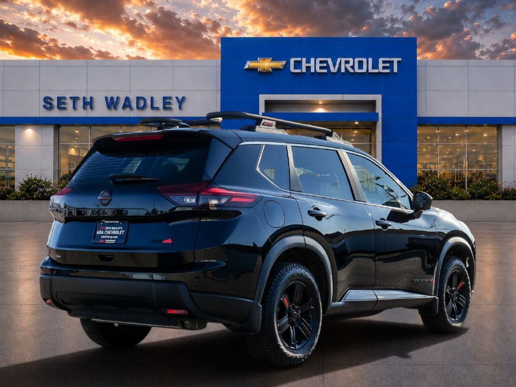Used 2025 Nissan Rogue SV AWD/4WD image 7
