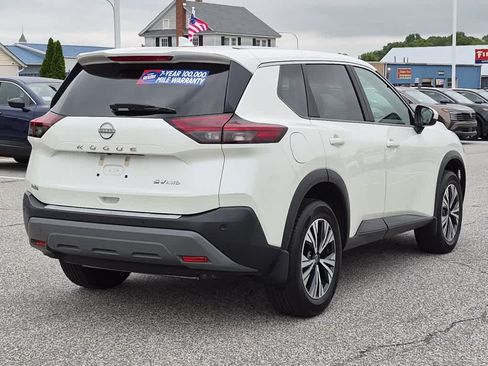 Used 2023 Nissan Rogue SV AWD/4WD image 3