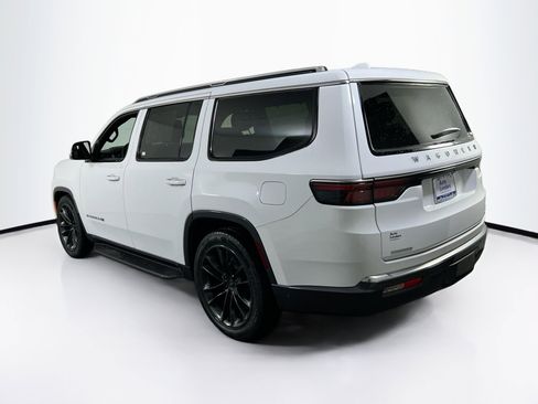 Used 2022 Jeep Wagoneer Series II w/ Convenience Group I image 7