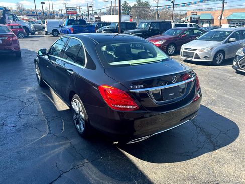 Used 2015 Mercedes-Benz C 300 4MATIC Sedan image 7
