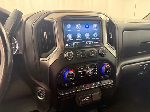 Used 2022 Chevrolet Silverado 1500 LT RWD image 13