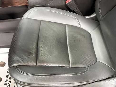 Used 2021 GMC Sierra 1500 SLT w/ SLT Premium Package image 18