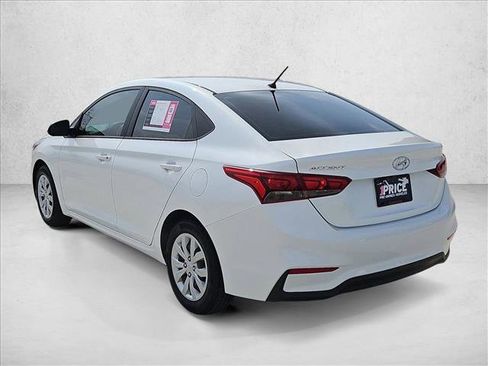 Used 2021 Hyundai Accent SE image 8