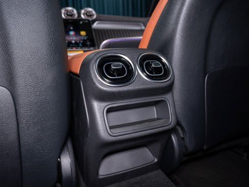 New 2026 Mercedes-Benz GLC 300 image 23