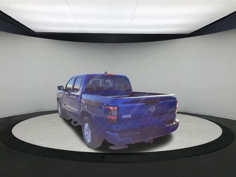 Used 2024 Nissan Frontier SV w/ SV Convenience Package image 6