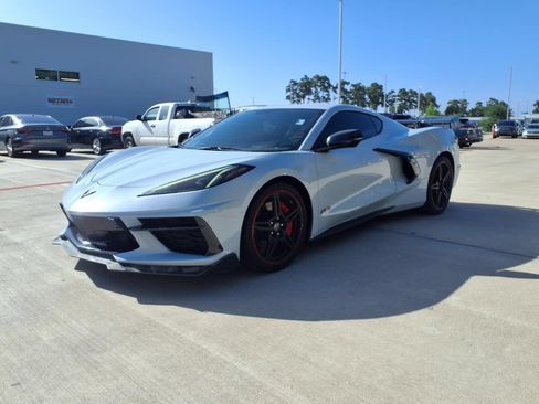 Used 2023 Chevrolet Corvette Stingray Preferred Cpe w/ Z51 Performance Package RWD image 7