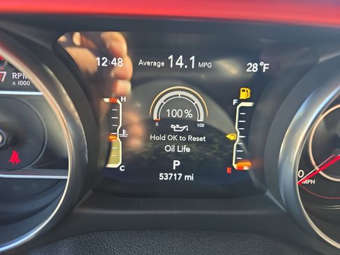 Used 2018 Jeep Wrangler Unlimited Rubicon w/ Dual Top Group image 21