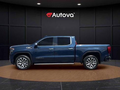 Used 2023 GMC Sierra 1500 Denali w/ Denali Reserve Package AWD/4WD image 2