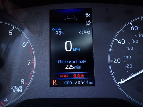 Used 2025 Toyota Corolla Cross AWD Hybrid w/ Moonroof Package image 22