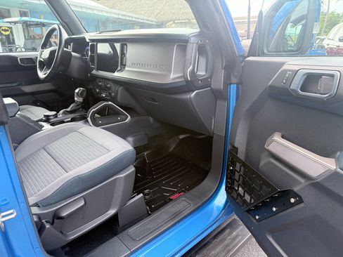 Used 2022 Ford Bronco Outer Banks image 21