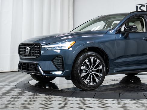 New 2025 Volvo XC60 B5 Core w/ Protection Package Premier image 25