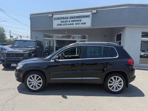 Used 2016 Volkswagen Tiguan SE AWD/4WD image 4