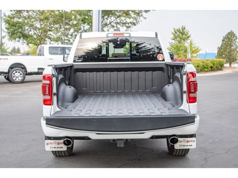 Used 2020 RAM 1500 Limited AWD/4WD image 11