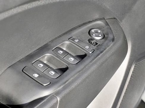 Certified 2026 Hyundai Venue SEL FWD image 23