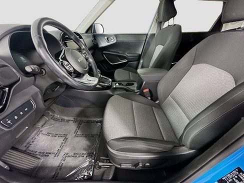 Used 2023 Kia Soul EX image 21