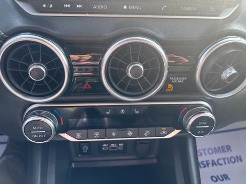 Used 2025 Nissan Sentra SV w/ All-Weather Package image 18