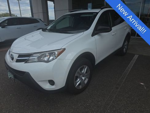 Used 2014 Toyota RAV4 LE AWD/4WD image 1