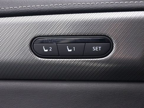 Used 2023 INFINITI QX60 Luxe FWD image 36