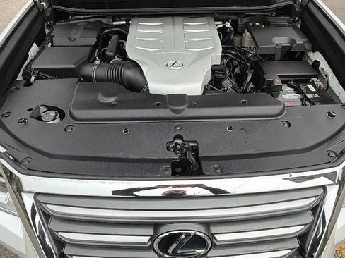 Used 2017 Lexus GX 460 Premium w/ Premium Package AWD/4WD image 24