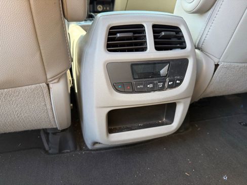 Used 2018 Honda Pilot EX-L image 24