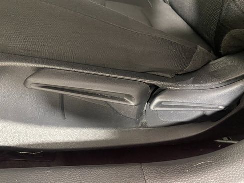 Used 2022 Honda Civic LX image 11