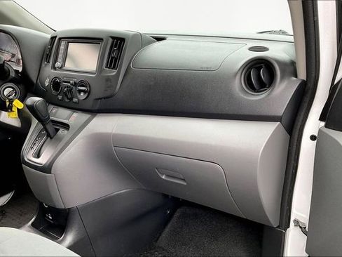 Used 2020 Nissan NV200 SV w/ Back Door Glass Package image 17