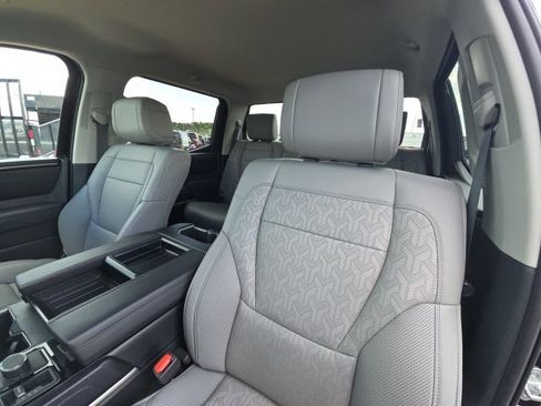 Used 2024 Toyota Tundra SR5 w/ SR5 Premium Package AWD/4WD image 24