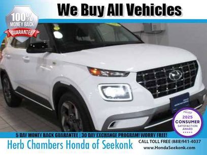 Used 2024 Hyundai Venue Limited