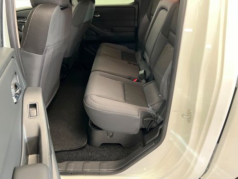 New 2026 Nissan Frontier SV w/ SV Convenience Package AWD/4WD image 21
